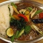 カレーの店 プーさん - 野菜アサリカレー (辛さ普通)