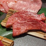 西麻布 焼肉 X - 