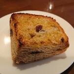 アチェーロ - レーズンのバケット