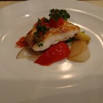 アチェーロ - お魚料理（本日の市場からのおまかせお魚料理はヒラメのムニエル）