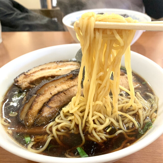 名代中華そば 常滑チャーシュー 榎戸 ラーメン 食べログ