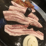 韓国料理 サムギョプサル どやじ - 