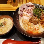 鯛担麺専門店 抱きしめ鯛 - 