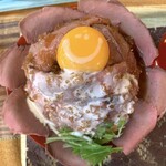 鬼ビーフ - 料理写真:ローストビーフ丼
