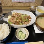 居酒屋やおよろず - 