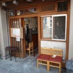 中華蕎麦 とみ田 - 開店１００分前。行列の本だけ。