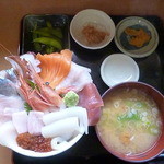 金水 - 海鮮丼(￥１，８００）