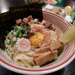 笠岡干拓牛の油そばとねぶとの二度揚げ