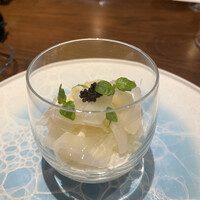 le・sud - 新玉葱のムース、甲イカのせ　ここのムースは大好き。新玉葱の甘さと香りが良い⭐️⭐️⭐️⭐️