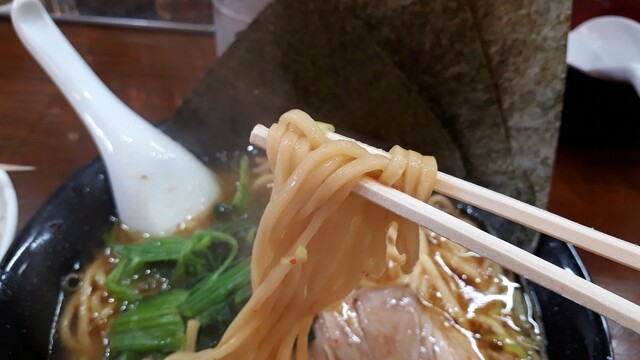 横浜らーめん 峰の家 - 京急富岡/ラーメン  食べログ
