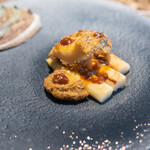 GINZA FUJIMARU - 玄界産活アワビのカツ 佐賀県産ホワイトアスパラガスのソテー 米麹ソース