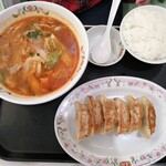 餃子の王将 - スタミナラーメンセット(スタミナラーメン・ライス中・餃子6個/900円)