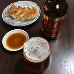 あおぞら館 - 餃子に合う地ビールです