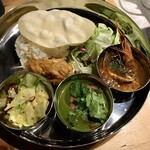 城町グリル - 城町ミールス上から