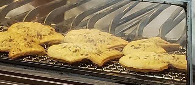 天然鯛焼 鳴門鯛焼本舗 福岡天神店 天神 たい焼き 大判焼き 食べログ 天然鯛焼 鳴門鯛焼本舗 福岡天神店 天神 たい焼き 大判焼き 食べログ