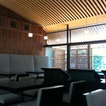 虎屋菓寮 - 店内