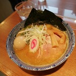 麺屋 わおん - 