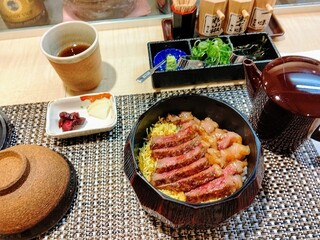 肉まぶし専門店 稀 - 肉まぶし