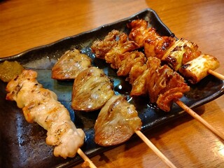 Kyou To Sumibiyaki Tori Ahou Dori - 焼き鳥も美味しい！