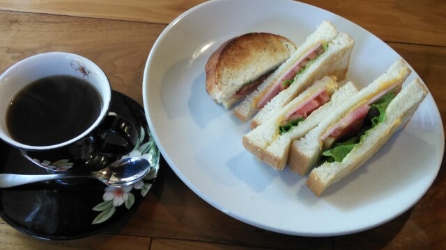 Kissa Shirara photo 3