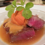 トゥ・ラ・ジョア - 信州牛のウニ仕立て　３週間熟成させたもの