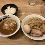 Tsukemen Tetsu - 味玉つけめん並盛 半ライス