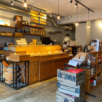 ゴンゾウ カフェ&ビーンズ - 店内雰囲気