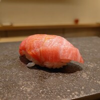 鮨 なんば 日比谷 - 大トロ