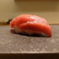 鮨 なんば 日比谷 - 中トロ