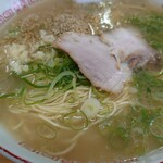 江ちゃんラーメン - ゴマにニンニククラッシュ！