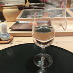 おたる政寿司 - 白ワイン・北海道ケルナー 610円(2021年3月）