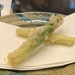 割烹 天ぷら 三太郎 - アスパラ