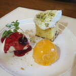 IL PINOLO LEVITA - 本日のデザート