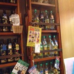 飲食笑商何屋ねこ膳 - 店内