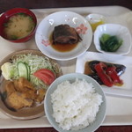 かもめ食堂 - 日替わり弁当(550円)