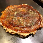 お好み焼き たろめ亭 - 料理写真:豚玉Ｌサイズ