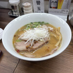 らーめん煙 - チャーシュー麺850円