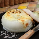 トリワイン ＰＩＫＯＳＨＨＨＵ - 新玉ねぎのオーブン焼き