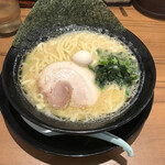 Yokohama Iekei Ramen Haruyoshiya - 