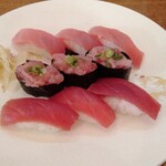 Sushi domuburi nomise kuukai - 鮪尽くし