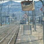 小笠原商店 - 入線！