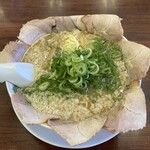 ラーメン魁力屋 - 旨コク醤油肉入りラーメン