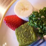 ほり川 田村長 - いちご、バナナ、抹茶のわらび餅