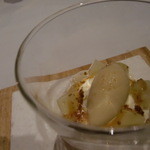 ラ・ベ - アヴァンデセール
      キャラメル風味のソルベ　爽やかなクリーム　石垣の塩と黒糖パウダー
      