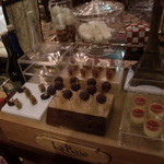 ラ・ベ - プティ・フール