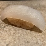 鮨 由う - 墨烏賊