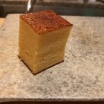 鮨 由う - カステラタイプの玉