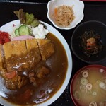 ますみや食堂 - カツカレーライス  900円