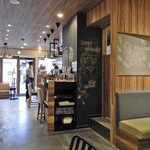 ibis cafe 槻木 - 洒落た雰囲気です