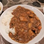 てっ平 - カレー。日本のお母さんのカレーです。美味しいです。